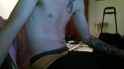 whiteboyslim21 online show from November 23, 8:12 am