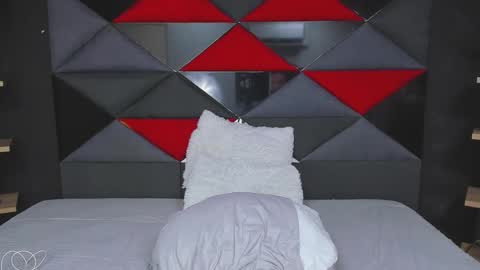 Dylan white online show from March 1, 1:00 am