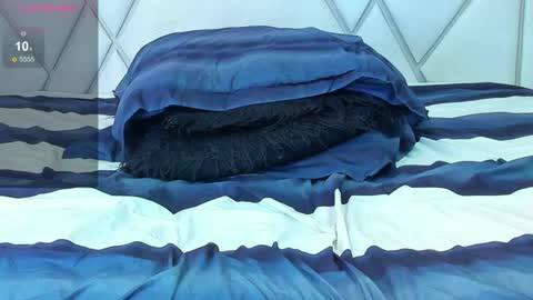 Dylan white online show from September 15, 7:04 pm