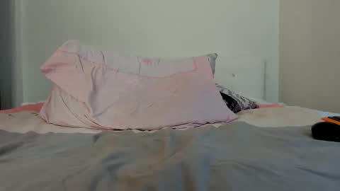 Ari online show from March 1, 7:08 am