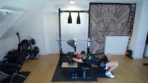 Snapshot of whiterabbit_86 chatting on September 15, 11:22 am whiterabbit_86 online show from September 15, 11:22 am