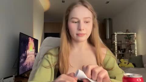 Alisa online show from September 15, 8:16 am