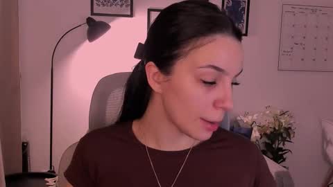 whoislulu online show from February 20, 6:43 pm