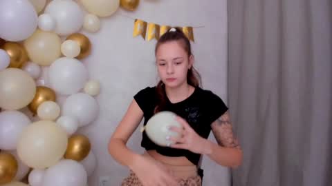 Veronica online show from January 19, 11:00 pm