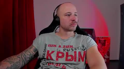 VI online show from November 26, 7:10 pm