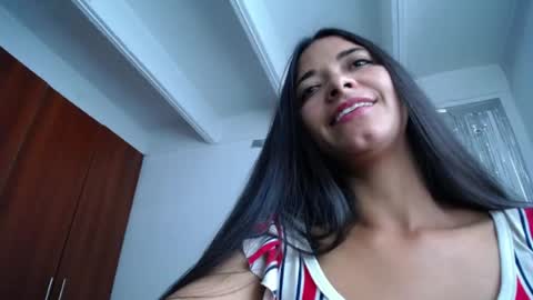 Ilauren online show from June 2, 11:12 am