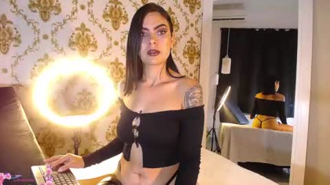Call me Luna  online show from June 16, 1:04 pm
