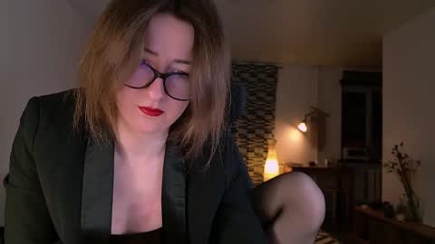 wild_peony online show from February 13, 4:17 pm