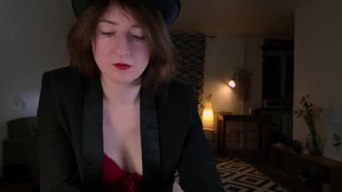 wild_peony online show from February 14, 6:29 pm