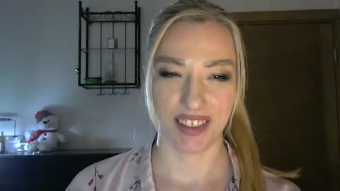 Alina online show from March 1, 2:44 pm