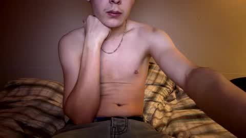 wilddesire18 online show from March 1, 10:58 pm