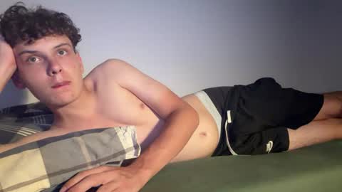 wilddesire18 online show from July 2, 9:20 pm
