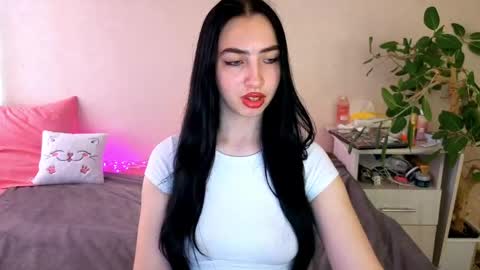 Alena online show from June 6, 7:03 am