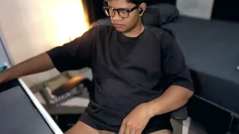 Wildy online show from July 13, 11:47 am