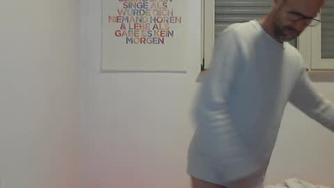 Lilian online show from September 30, 8:30 pm