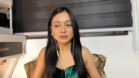 Emily online show from May 20, 2:30 am