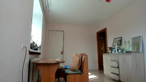 Wilhelmina better Willy online show from April 4, 7:37 am