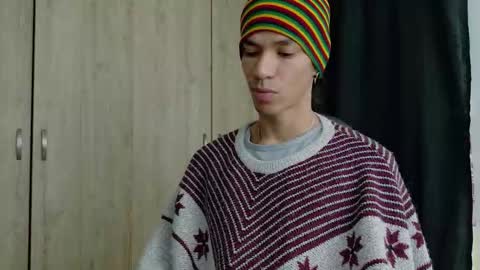 willy_veins online show from March 6, 10:36 am