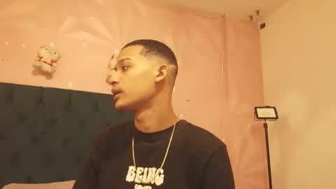 willytal2025 online show from December 16, 6:47 pm