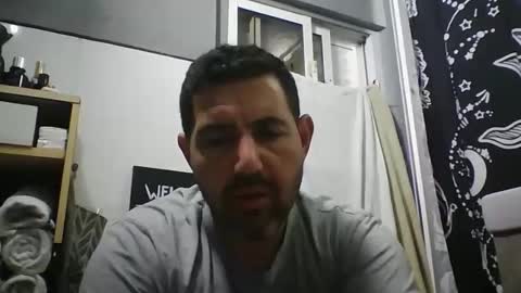 windowpane online show from April 1, 9:23 pm