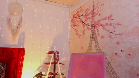 Wini Fer online show from March 4, 3:59 pm