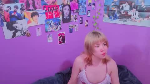 Lina online show from March 18, 12:33 pm