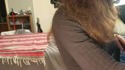 witchbitchmommy online show from March 13, 7:17 pm