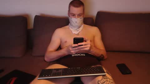 wolf021221 online show from April 15, 8:31 pm