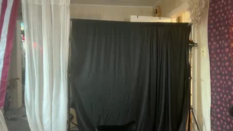 Wolfblazer online show from September 19, 10:35 pm