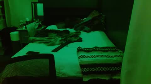 wolfgamer44 online show from February 19, 8:44 am