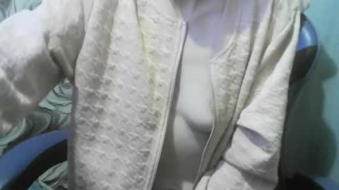 wolfxsnow online show from May 22, 7:42 pm