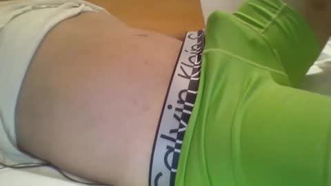 wolfylatinoplayfull online show from January 25, 4:02 am