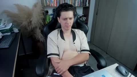 wolker_allan online show from October 24, 12:06 pm