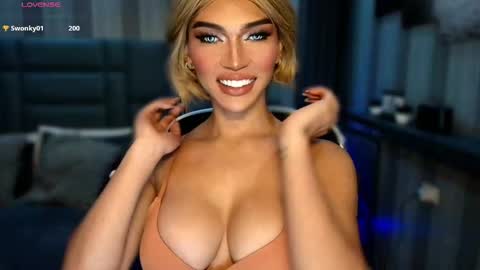 Julia online show from February 2, 2:09 am