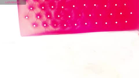   online show from December 22, 1:29 pm