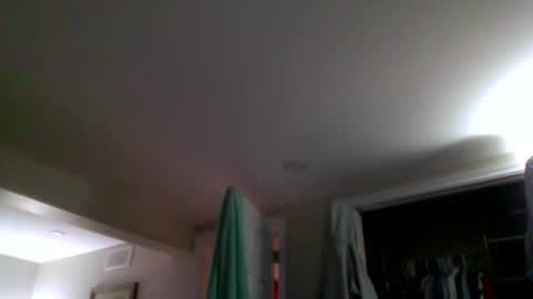 woodeee77 online show from March 2, 2:16 am