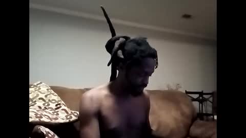 Snapshot of woodpipe69 chatting on September 24, 12:39 am Woodpipe69 online show from September 24, 12:39 am