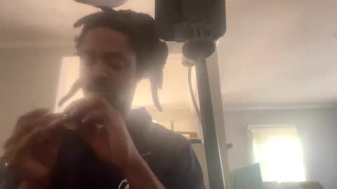 Snapshot of woodpipe69 chatting on January 20, 8:40 pm Woodpipe69 online show from January 20, 8:40 pm