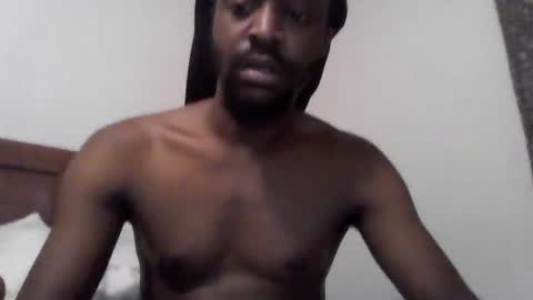 Snapshot of woodpipe69 chatting on October 19, 6:18 am Woodpipe69 online show from October 19, 6:18 am