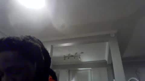 Snapshot of woodpipe69 chatting on January 1, 10:11 am Woodpipe69 online show from January 1, 10:11 am