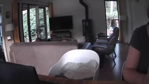 woodwurm and Snoeske online show from September 22, 6:50 am