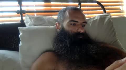 woof_wolf37 online show from February 2, 3:30 pm