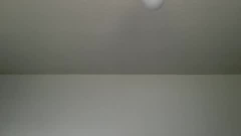 Snapshot of woof_wolf37 chatting on October 13, 6:21 pm woof_wolf37 online show from October 13, 6:21 pm