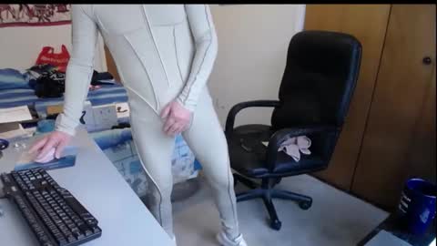 Large one  online show from February 1, 1:08 pm