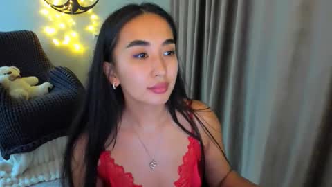 dudetta Kim online show from December 22, 1:29 pm