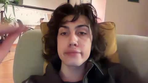 Glen online show from March 24, 9:43 pm