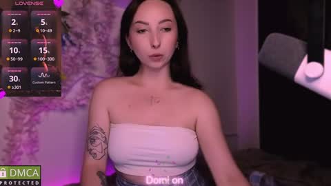 Sue online show from July 9, 1:31 am