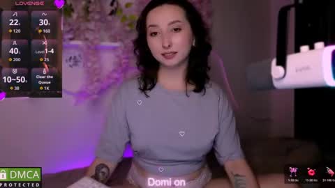 Sue online show from July 28, 1:14 am