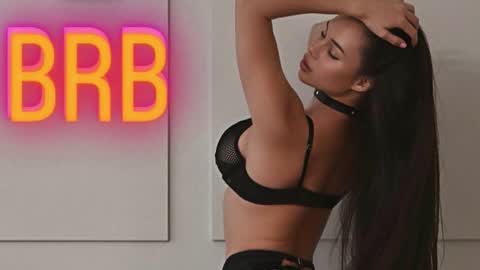 Emi online show from September 27, 8:17 pm