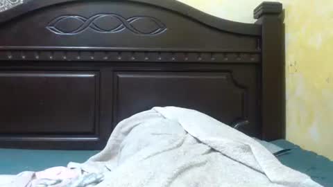 wowpussy4u online show from November 10, 5:43 am